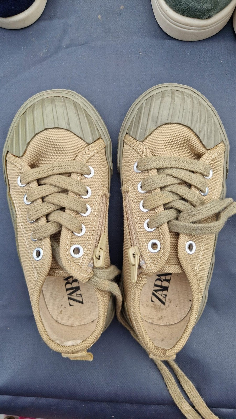 Zara Baby sneakers maat 24, Kinderen en Baby's, Gebruikt, Jongen of Meisje, Schoenen, Ophalen of Verzenden