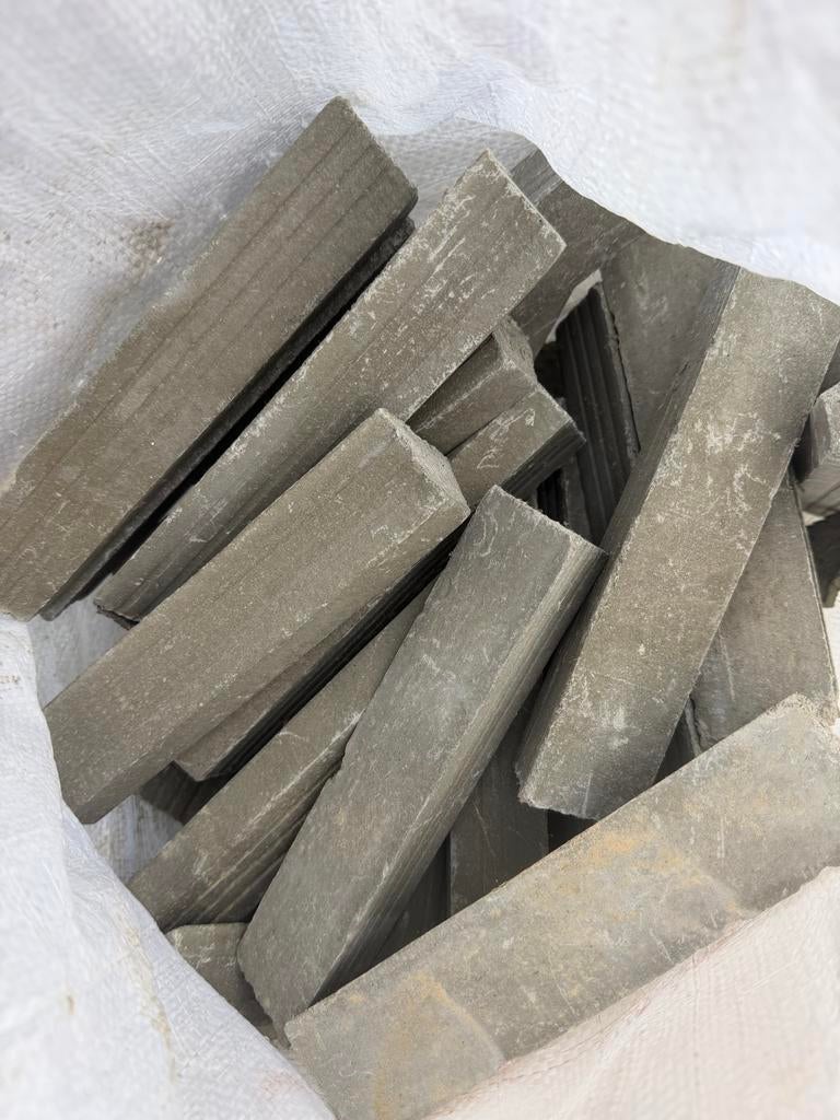 Betonribben - 2 zakken van 35 stuks (70 stuks totaal), Tuin en Terras, Haardhout, Ophalen