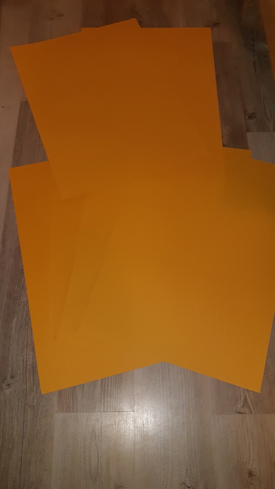 Grote vellen gekleurd papier, Diversen, Papierwaren, Ophalen of Verzenden, Nieuw