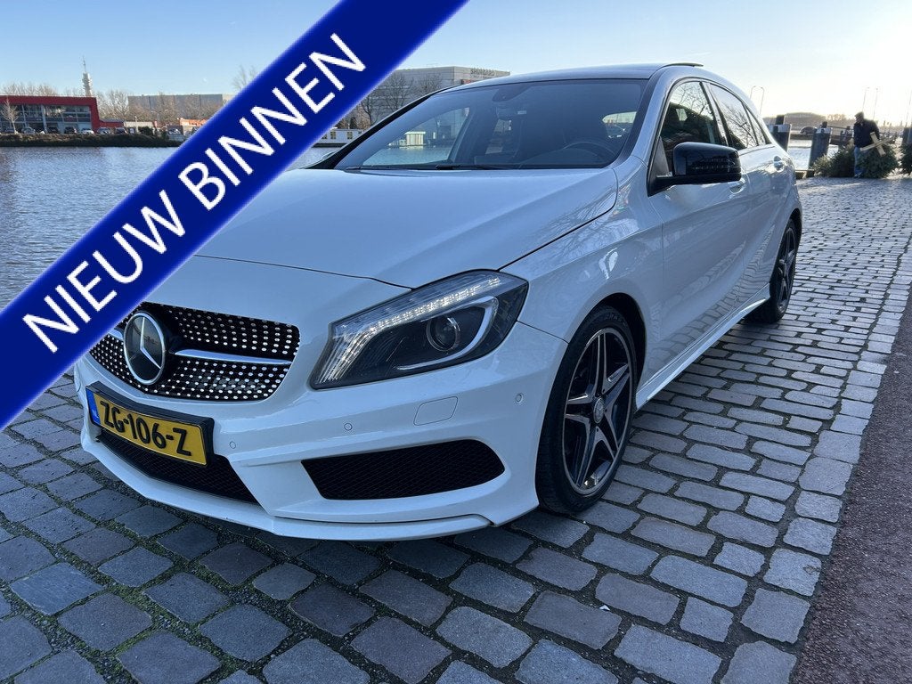 Mercedes-Benz A-Klasse 200 Prestige AMG Pakket Panodak navi/, Auto's, Mercedes-Benz, Gebruikt, Wit, 1595 cc, Bedrijf