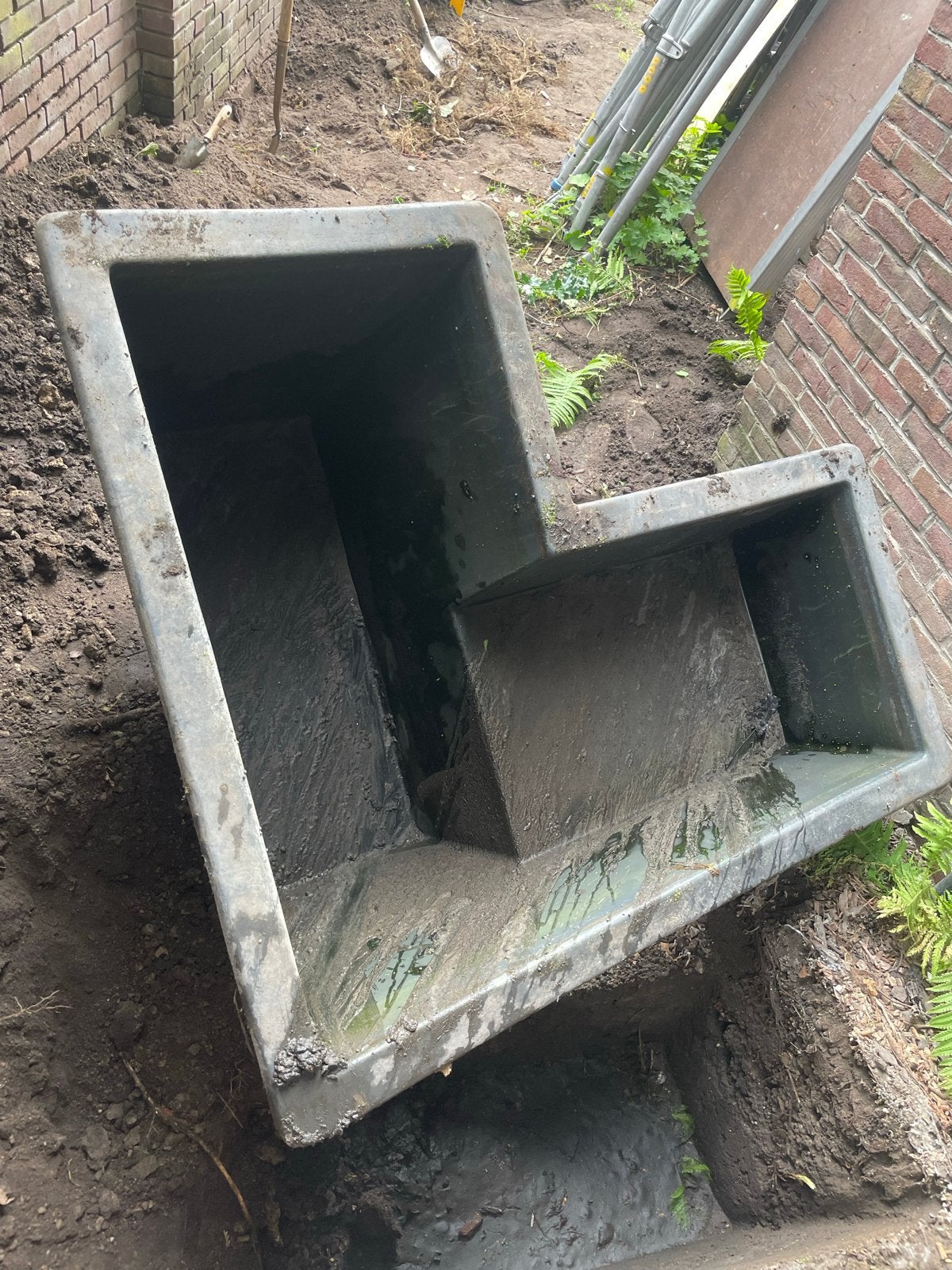 Vijver - Grote vijverbak voor tuin, Ophalen of Verzenden, Gebruikt