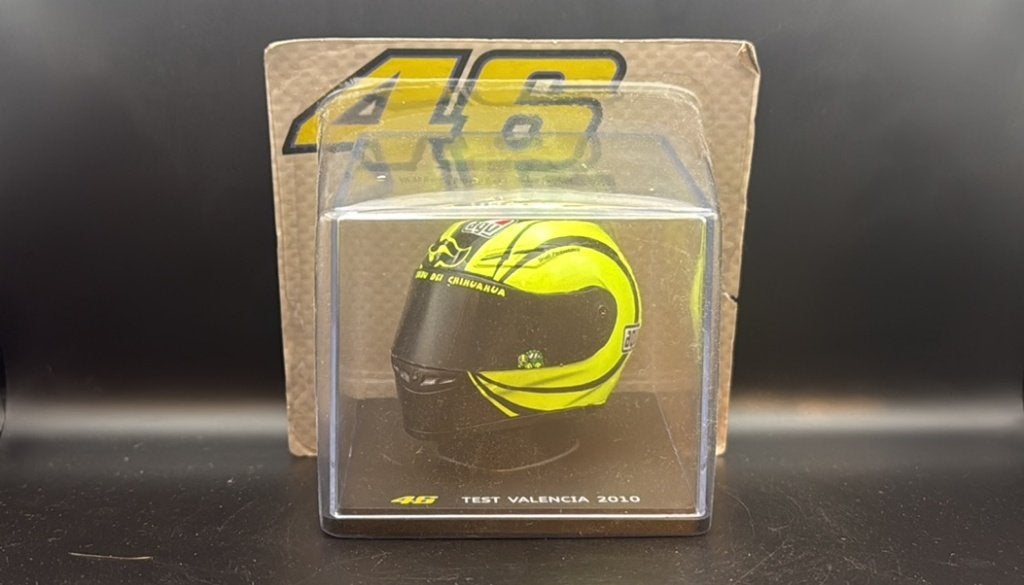 Valentino Rossi AGV helm VR46 Test Valencia 2010 schaal 1:5, Overige merken, Nieuw, Ophalen of Verzenden, Groter dan 1:32