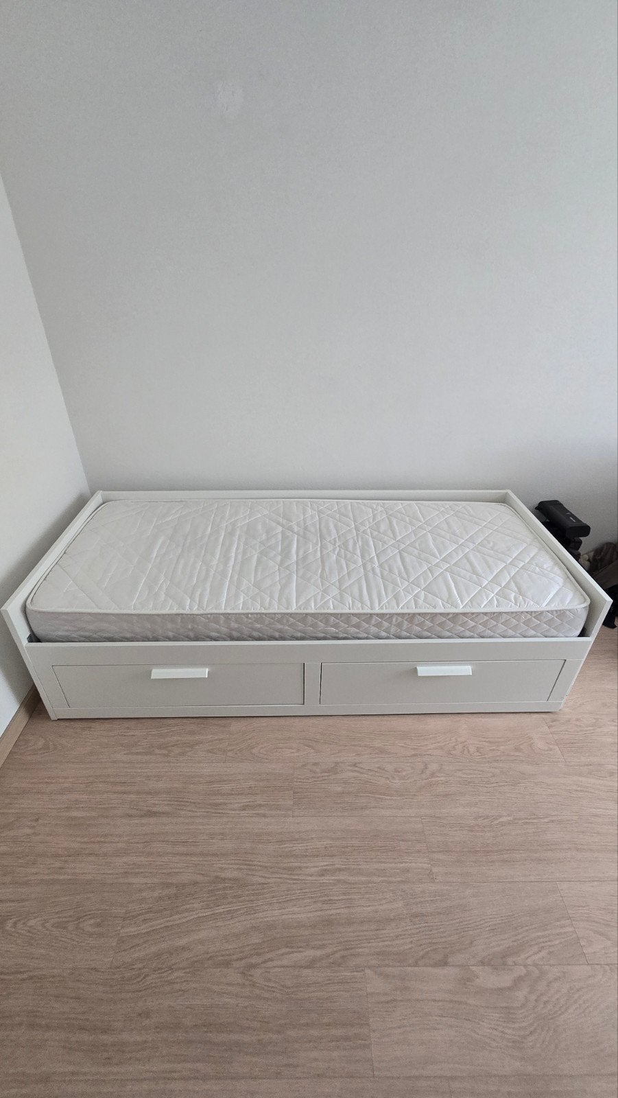 IKEA BREMNES bed 80x200 cm met opberglades, Eenpersoons, Wit, Ophalen of Verzenden, Zo goed als nieuw