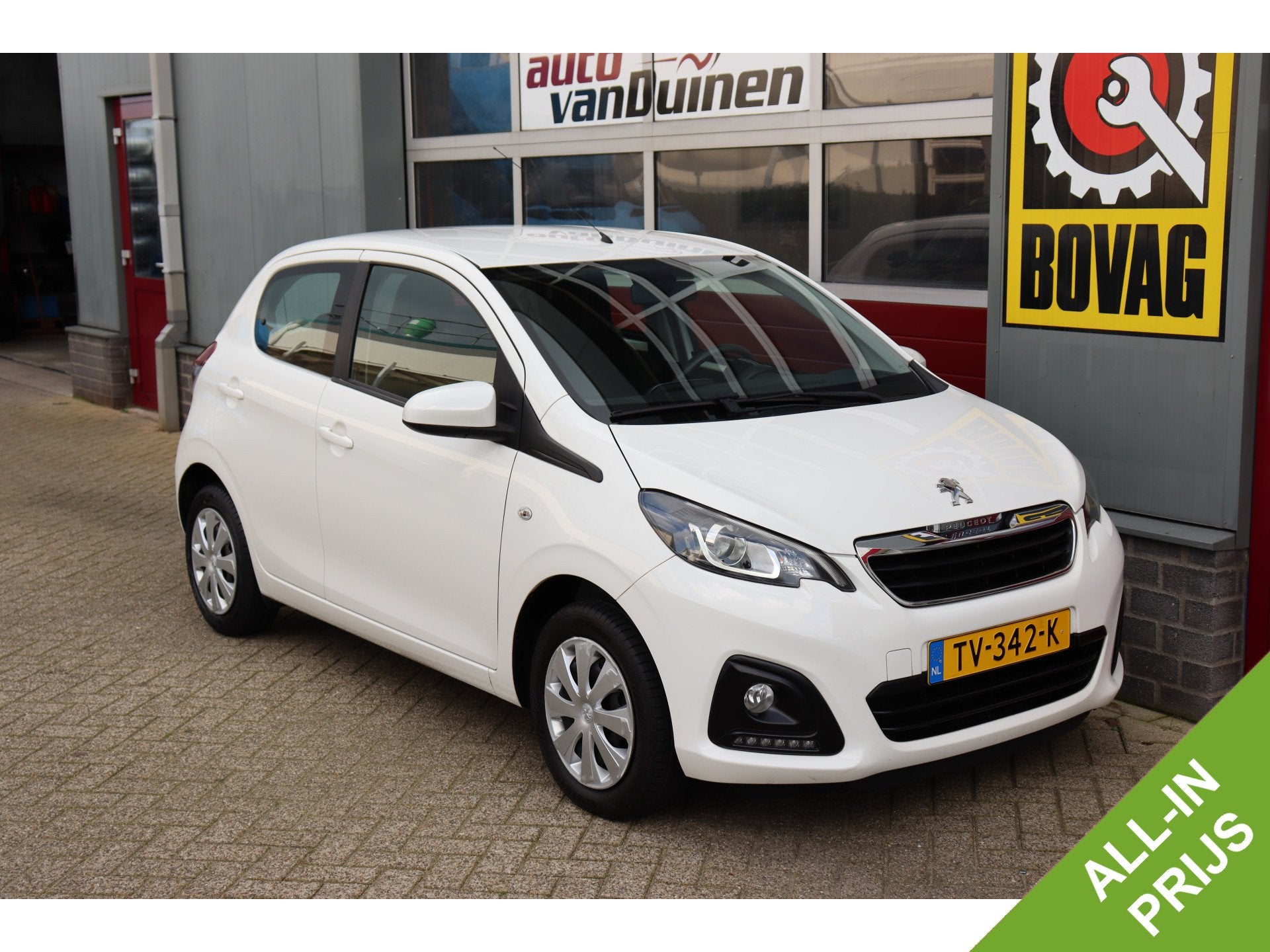 Peugeot 108 1.0 e-VTi Active O.a: Airco, Bluetooth, Phone, R, Auto's, Voorwielaandrijving, Dealer onderhouden, Stof, Gebruikt