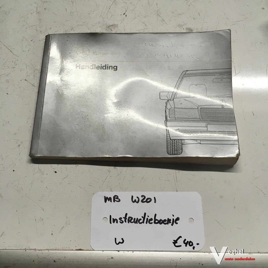 Mercedes W201 Instructieboekje, Ophalen of Verzenden