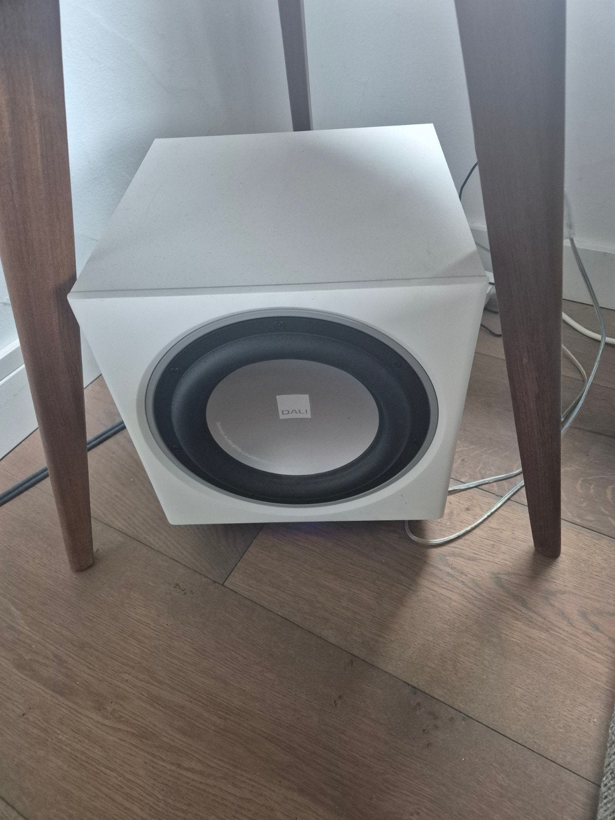 DALI SUB E-9F Subwoofer zgan, Subwoofer, Zo goed als nieuw, Dali, Ophalen