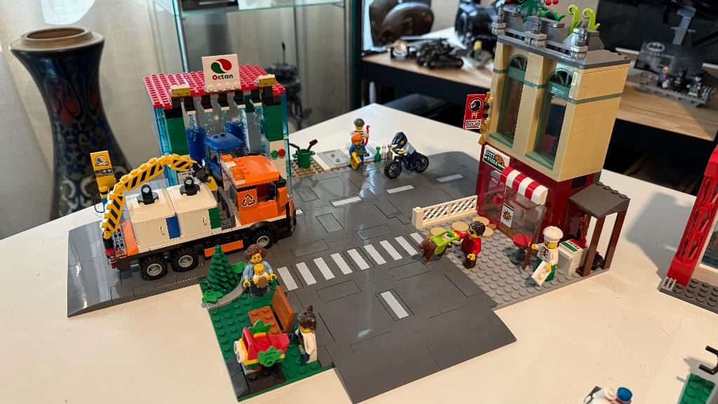 Lego 60292 Stadscentrum City ZGAN, City, Lego, Ophalen of Verzenden, Zo goed als nieuw