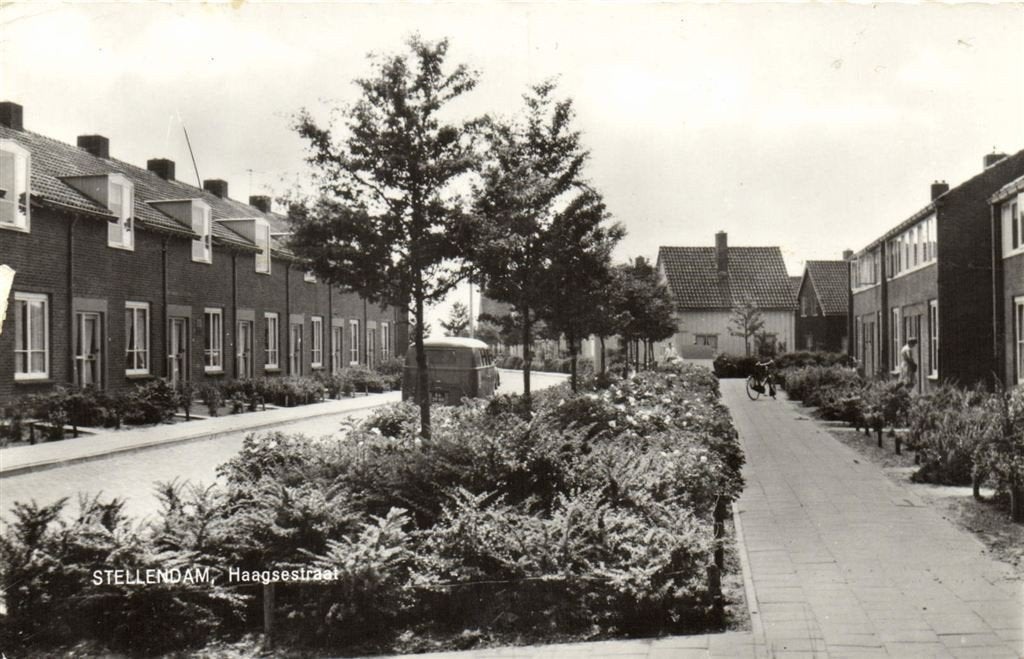 Stellendam, Haagsestraat - gelopen, Ophalen of Verzenden, 1960 tot 1980, Gelopen, Zuid-Holland
