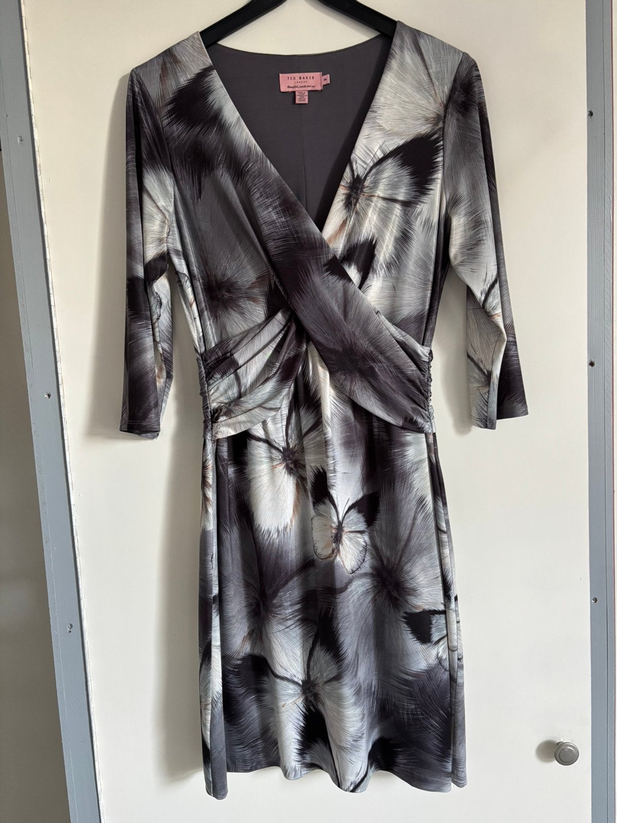 Prachtige Ted Baker  gevoerde jurk maat 3 (M/L), Maat 38/40 (M), Ophalen of Verzenden, Zo goed als nieuw, Knielengte