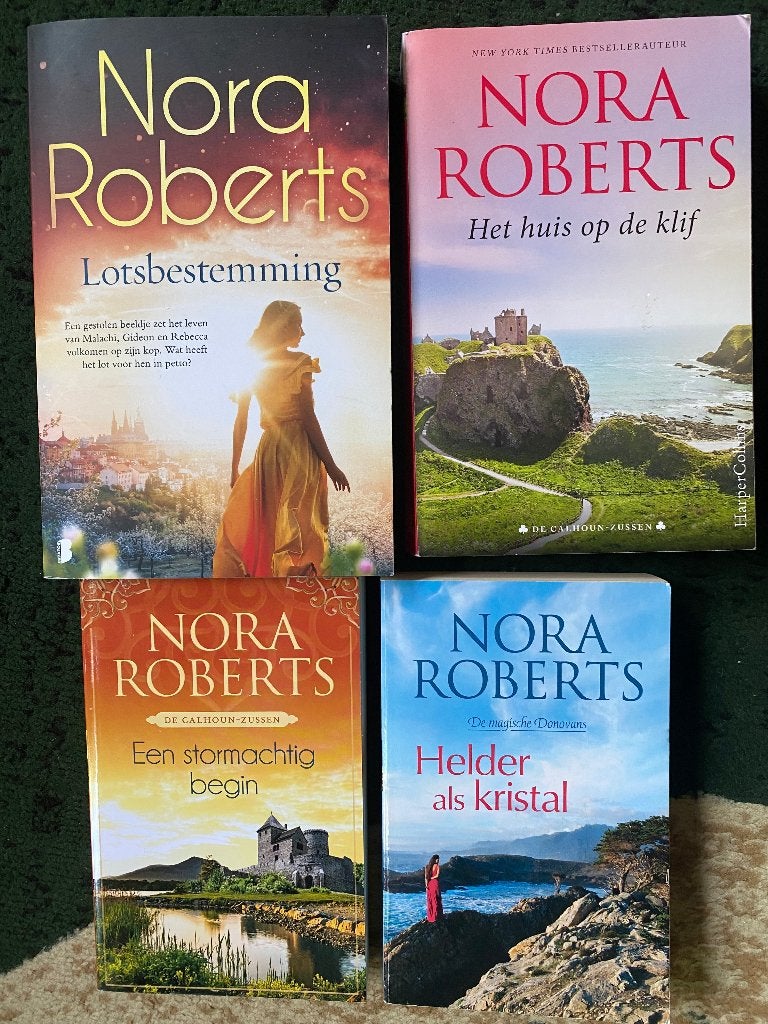 Nora Roberts boeken, Ophalen of Verzenden, Zo goed als nieuw, Nora Roberts