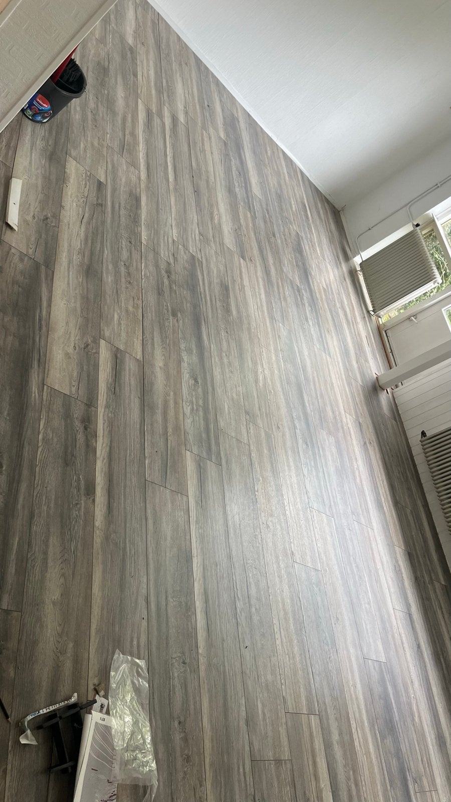 SNEL WEG!!: 100m² donkerbruin & 30m² licht (snel ophalen!), Doe-het-zelf en Verbouw, Ophalen, Gebruikt, 10 m² of meer, Laminaat
