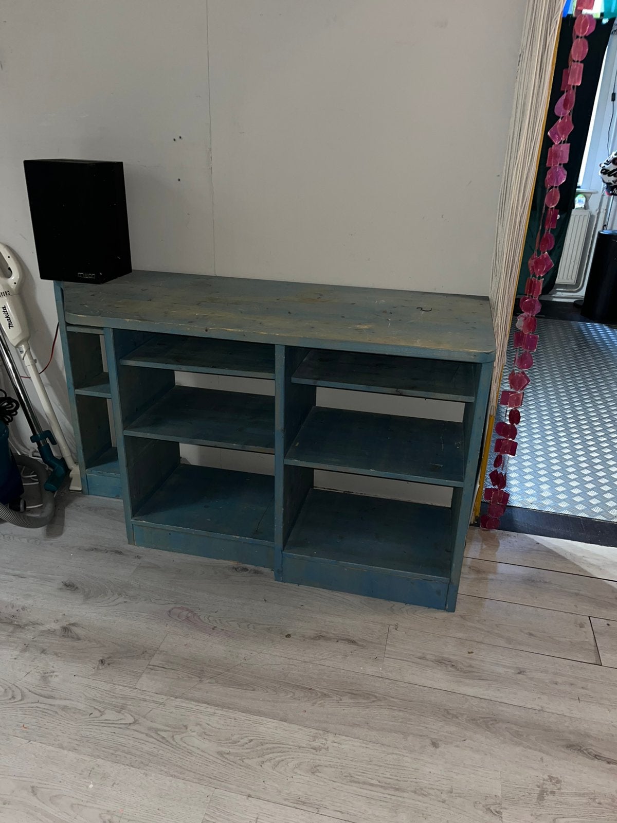Gratis werkbank / kast / tv meubel, Ophalen