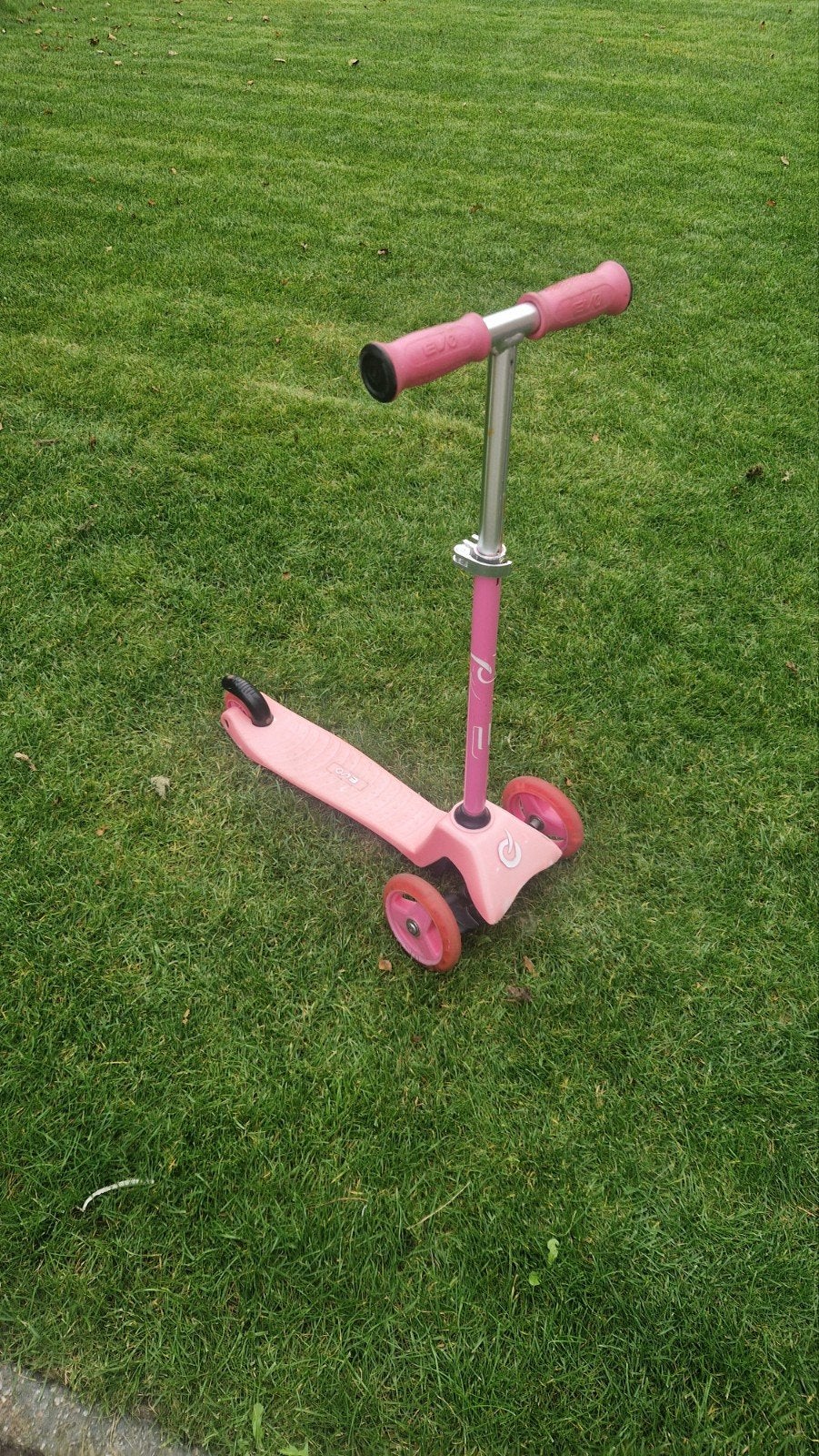 Roze gebruikte step voor kinderen - Goede staat, Ophalen, Gebruikt, Gewone step, Evo