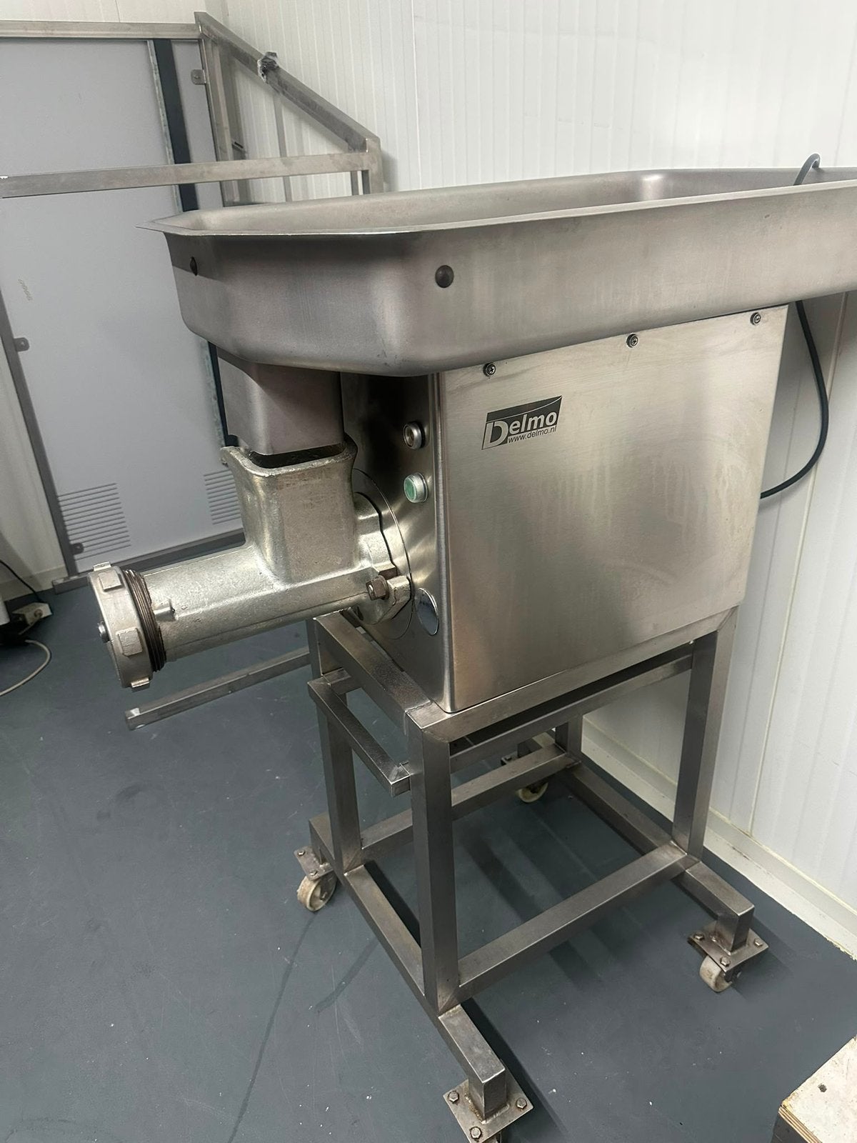 Delmo professionele gehaktmolen, Zakelijke goederen, Horeca | Keukenapparatuur, Ophalen