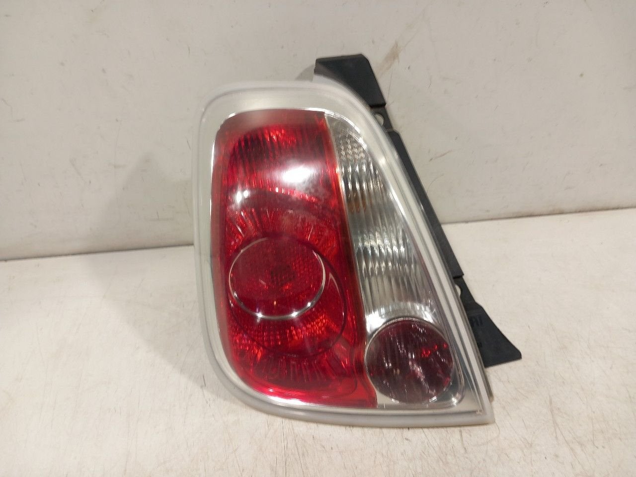 Achterlicht links buiten Fiat 500, Auto-onderdelen, Verlichting, Fiat, Gebruikt, Herkomst onderdeel bekend, 12 maanden garantie