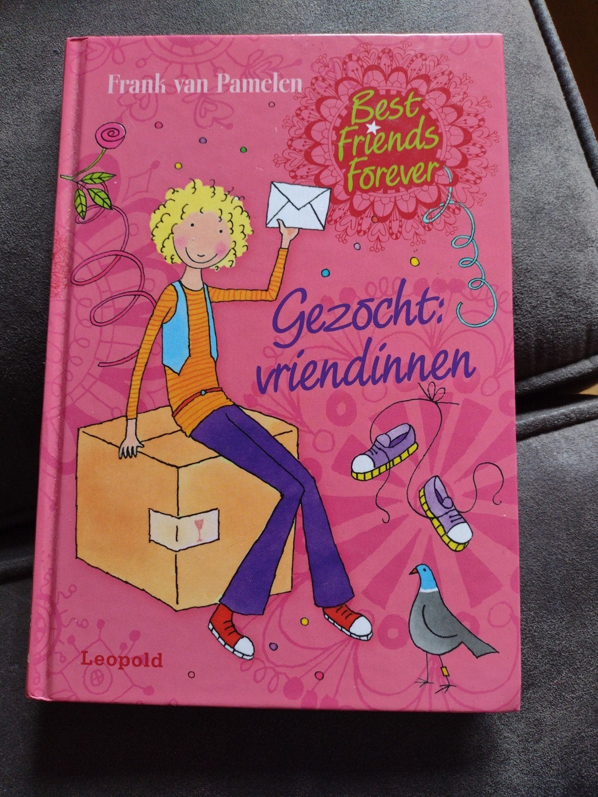 Frank van Pamelen - Gezocht: vriendinnen, Ophalen of Verzenden, Zo goed als nieuw, Frank van Pamelen