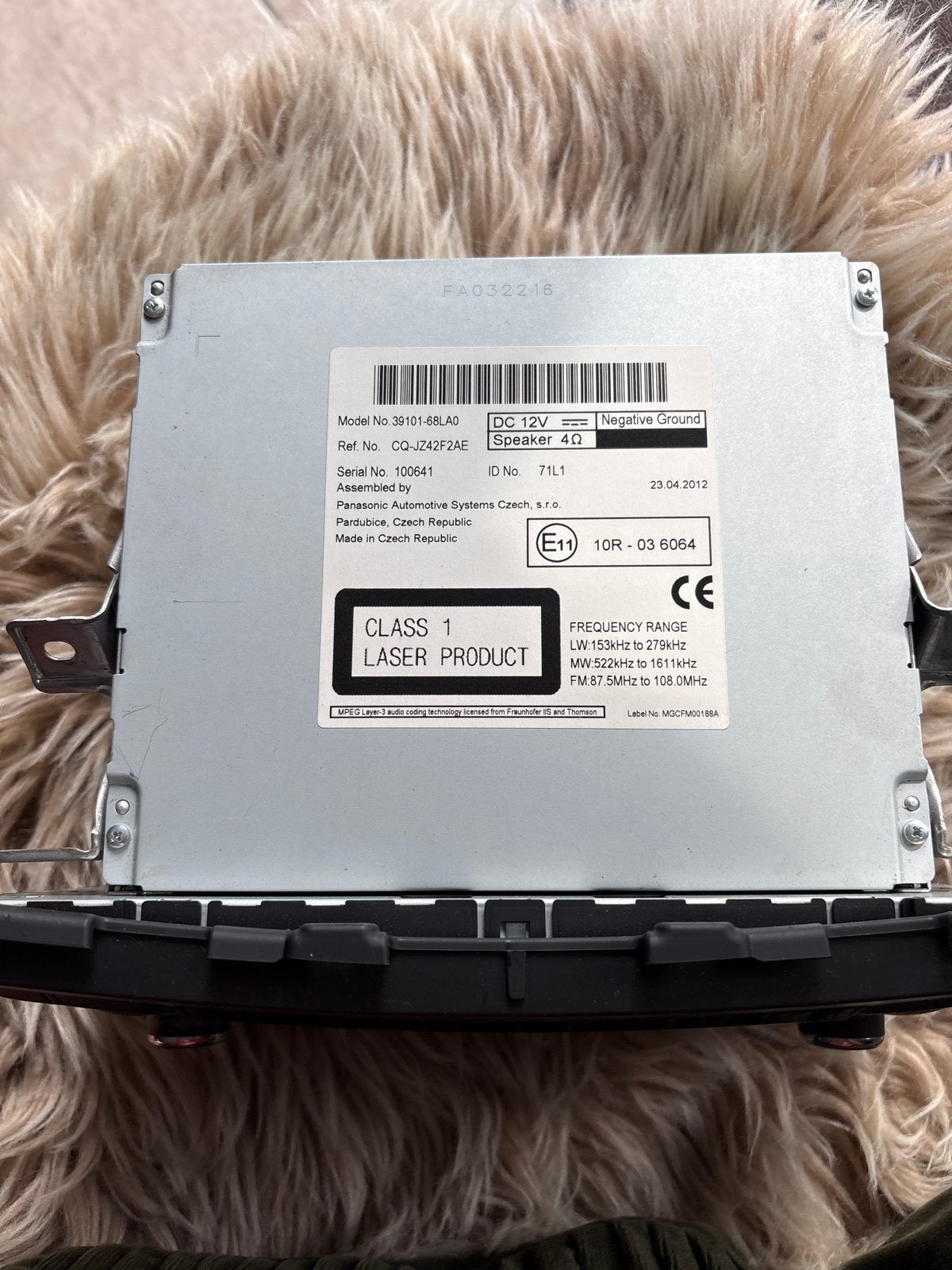 Suzuki Swift Radio CD-speler CQ-JZ42F2AE Panasonic, Auto diversen, Ophalen of Verzenden, Zo goed als nieuw