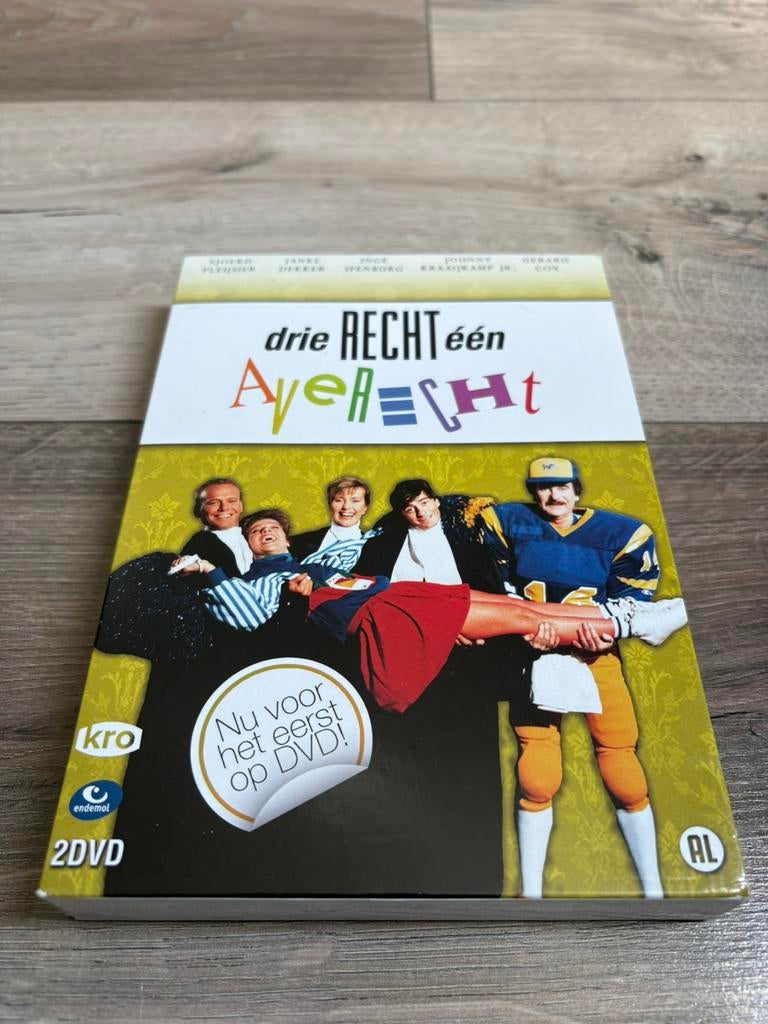 Drie Recht een Averecht complete serie met Johhny Kraaijkamp, Alle leeftijden, Ophalen of Verzenden, Zo goed als nieuw, Actie en Avontuur