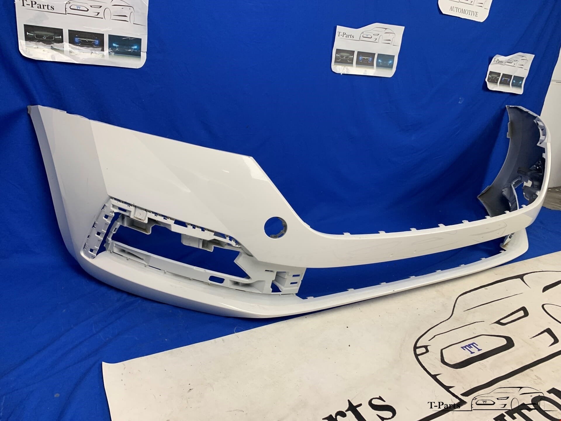 skoda octavia voorbumper origineel bumper, Auto-onderdelen, Info@fabrikant.eu, Fabrikant BV, Voor, Nieuw
