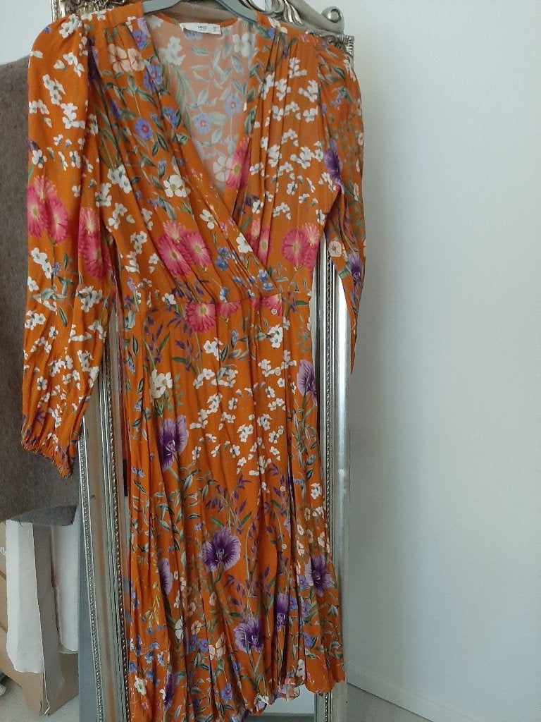 Mango midi jurk roestoranje bloemenprint maat S 36, Kleding | Dames, Jurken, Mango, Oranje, Ophalen of Verzenden, Zo goed als nieuw