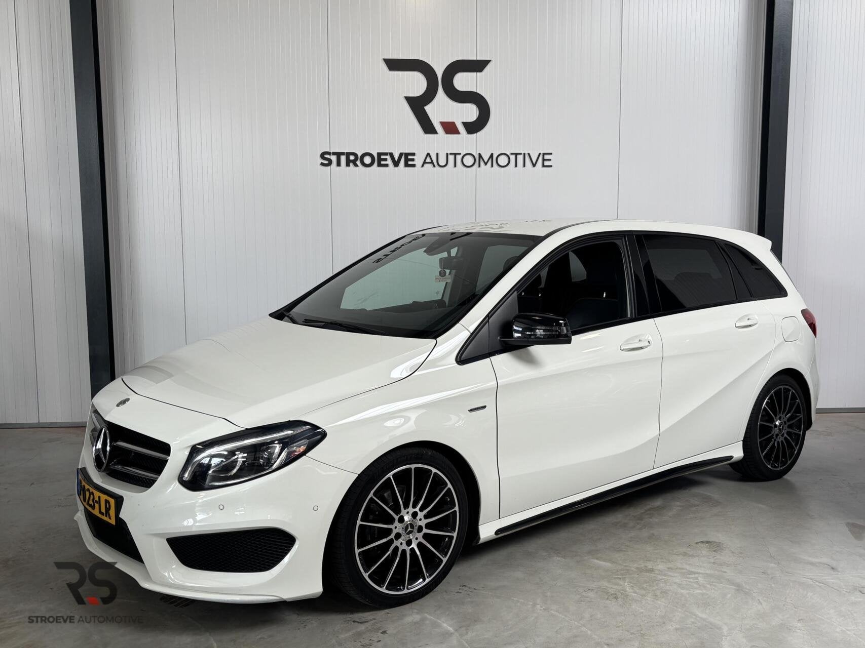 Mercedes-Benz B-Klasse 200 Prestige AMG-Line | Navi | LED |, 1325 kg, Wit, 1595 cc, Bedrijf