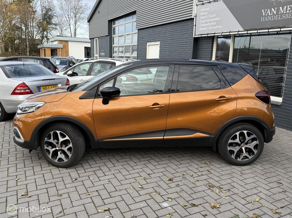 Renault Captur 0.9 TCe Intens, Navigatie, trekhaak, Camera,, Auto's, 898 cc, Stof, Gebruikt, Overige kleuren
