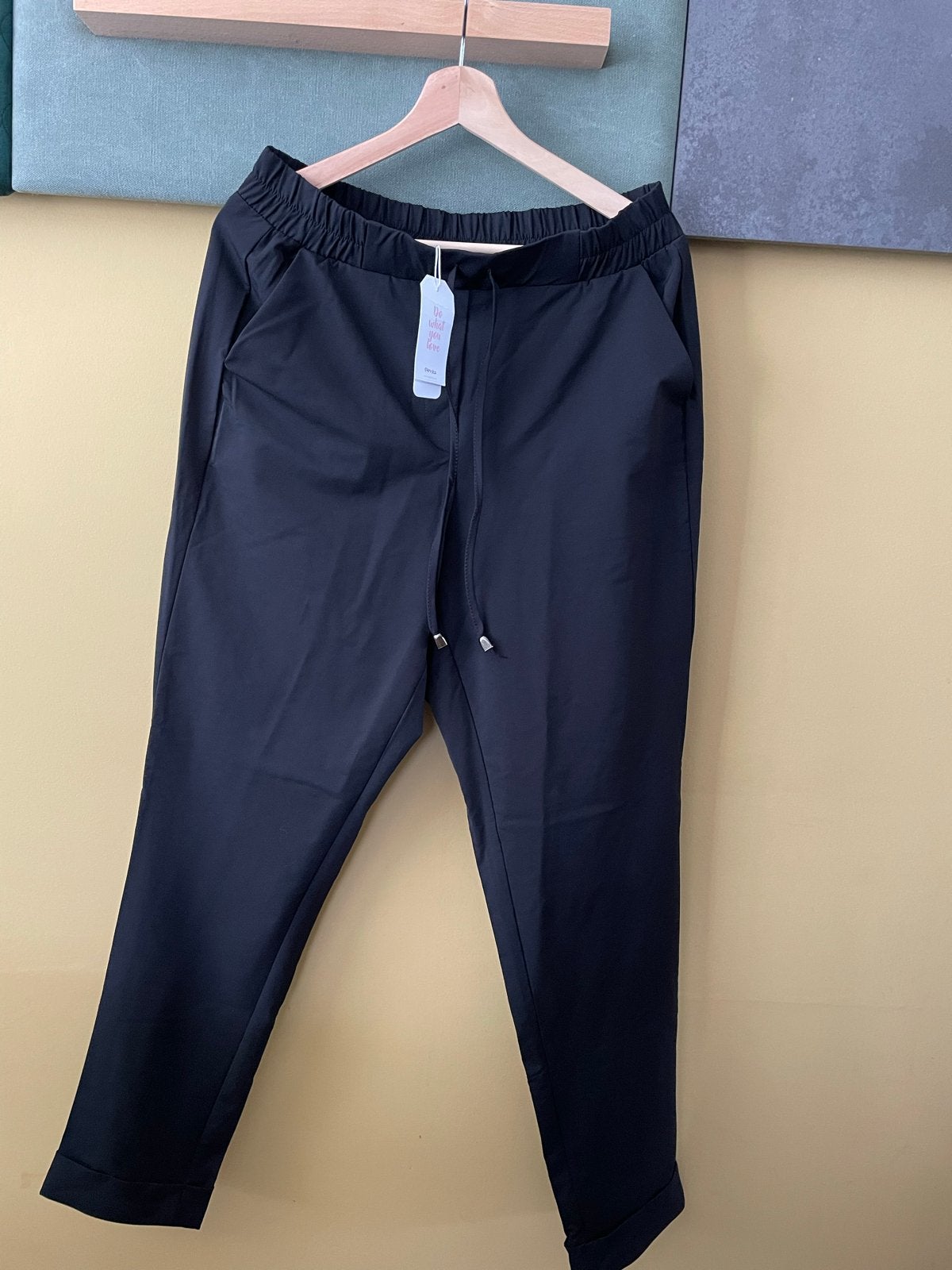 Paprika Zwarte travelstof broek maat 46 (M), Kleding | Dames, Zwart, Maat 46/48 (XL) of groter, Nieuw, Ophalen of Verzenden
