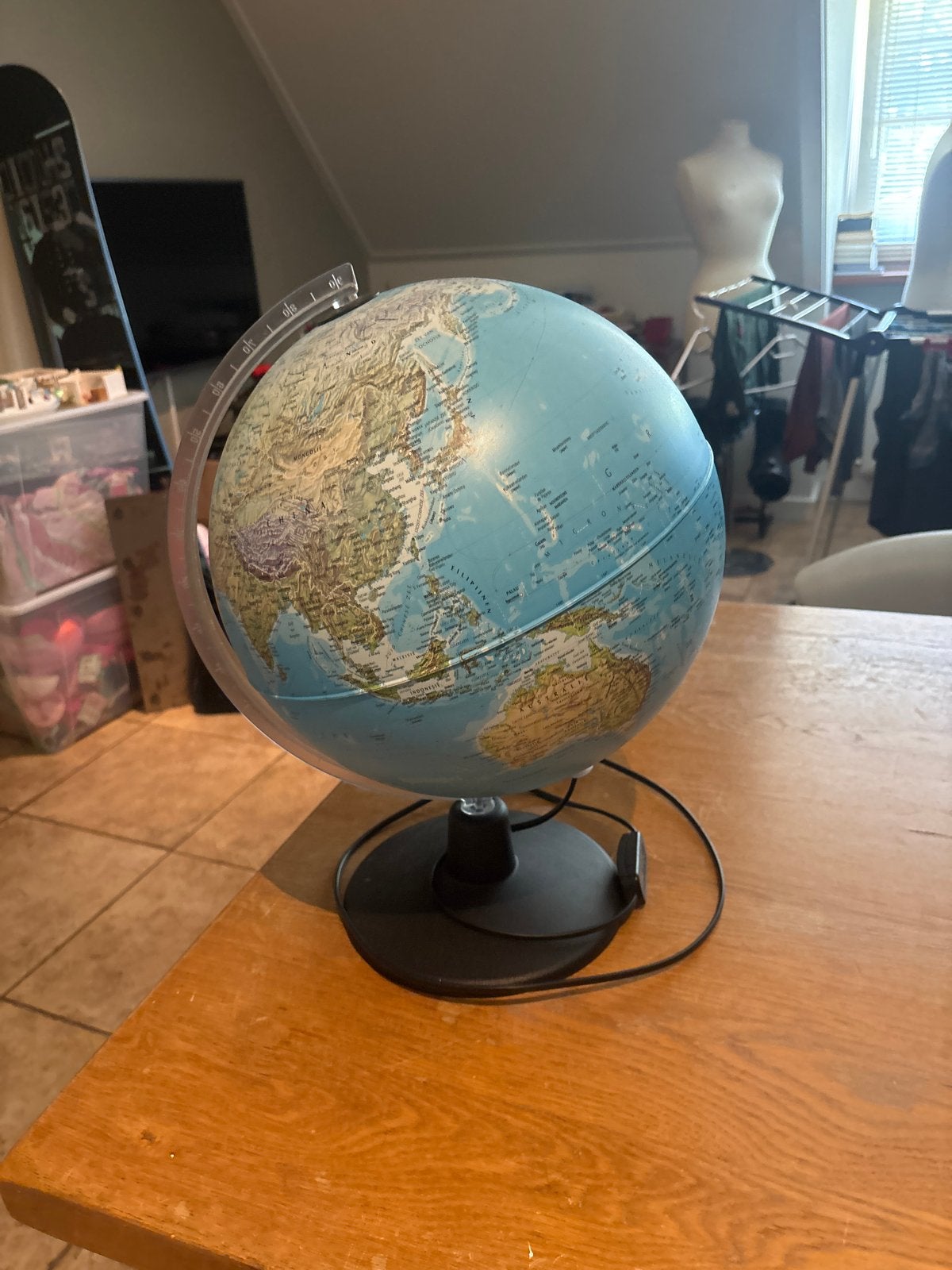 Lichtgevende Wereldbol - Educatief en Decoratief, Huis en Inrichting, Woonaccessoires | Wereldbollen, Ophalen of Verzenden, Verlicht