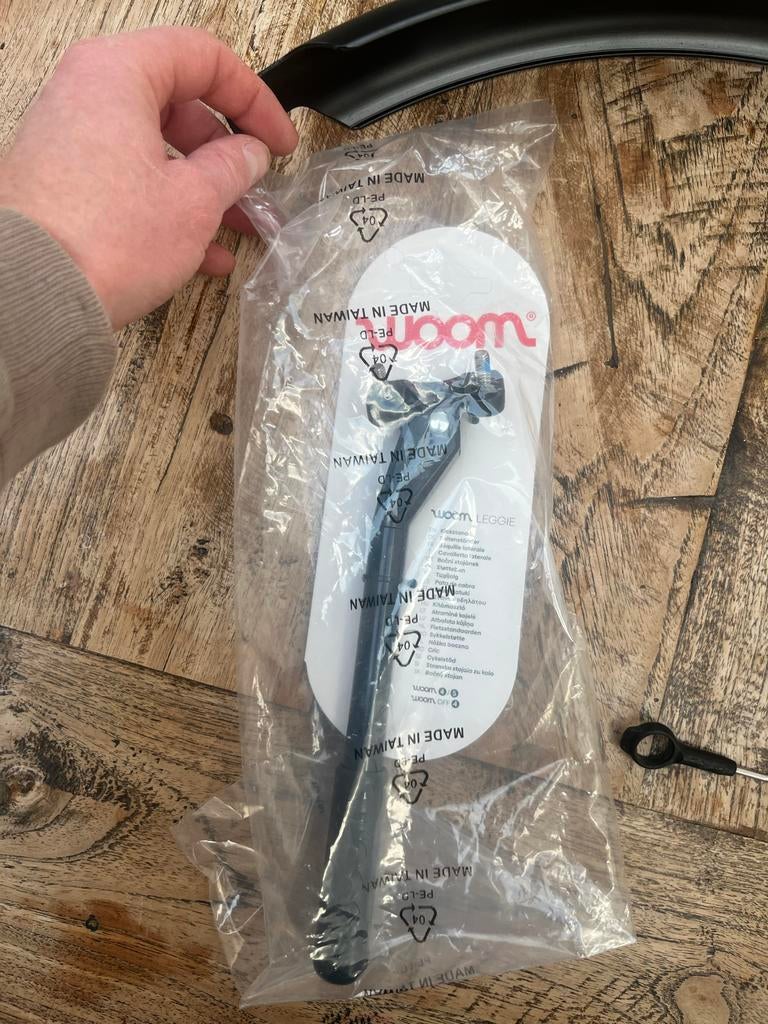 Woom 5 fiets standaard en achterspatbord, Ophalen of Verzenden, Nieuw