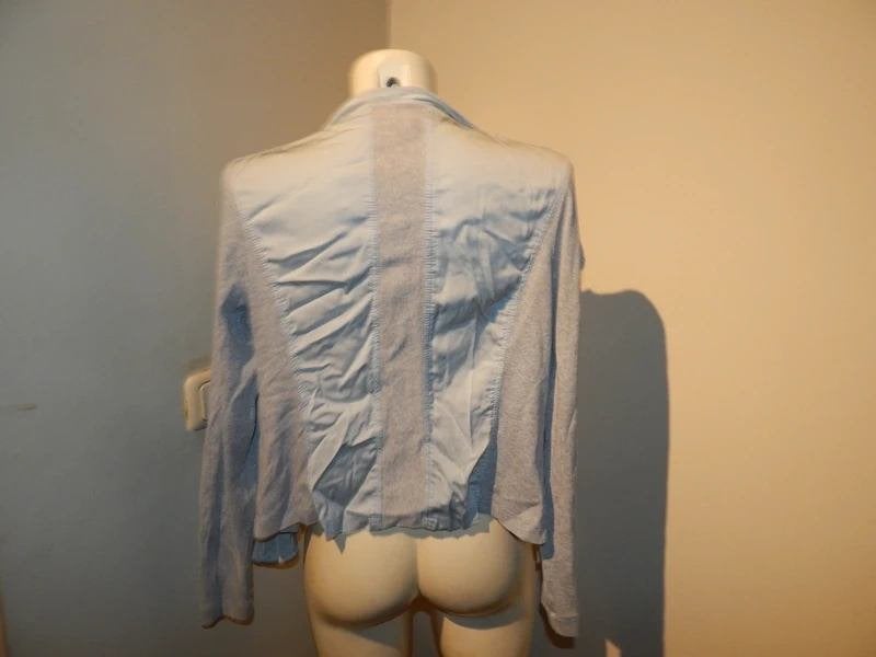 Marccain apart vest hemels blauw flappen en deels grijsN4, Maat 38/40 (M), Zo goed als nieuw, Marccain, Verzenden