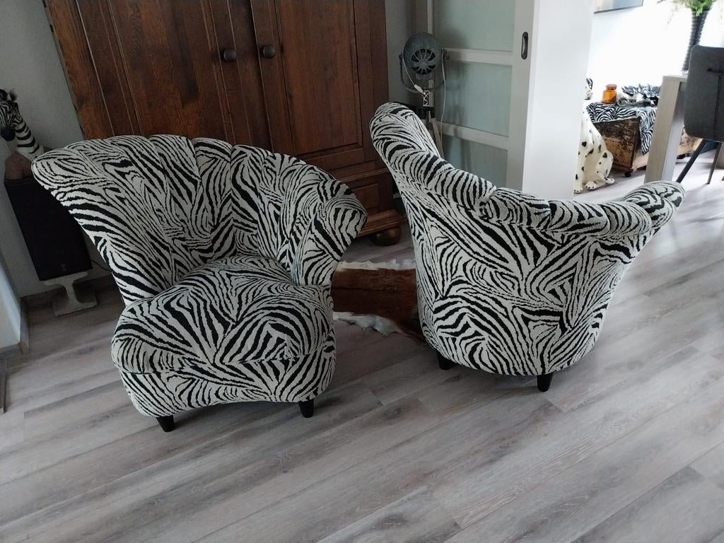 Set zebra fauteuils (stoelen), Ophalen, Twee, Zwart, Zo goed als nieuw
