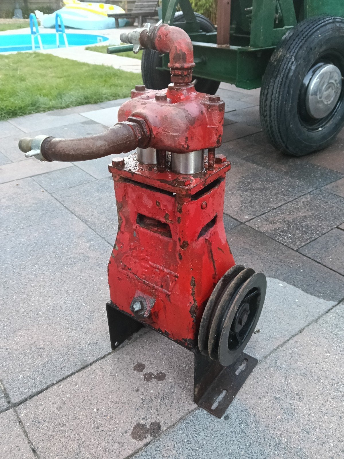 Oude waterpomp John bean, Ophalen, Gebruikt, Elektromotor