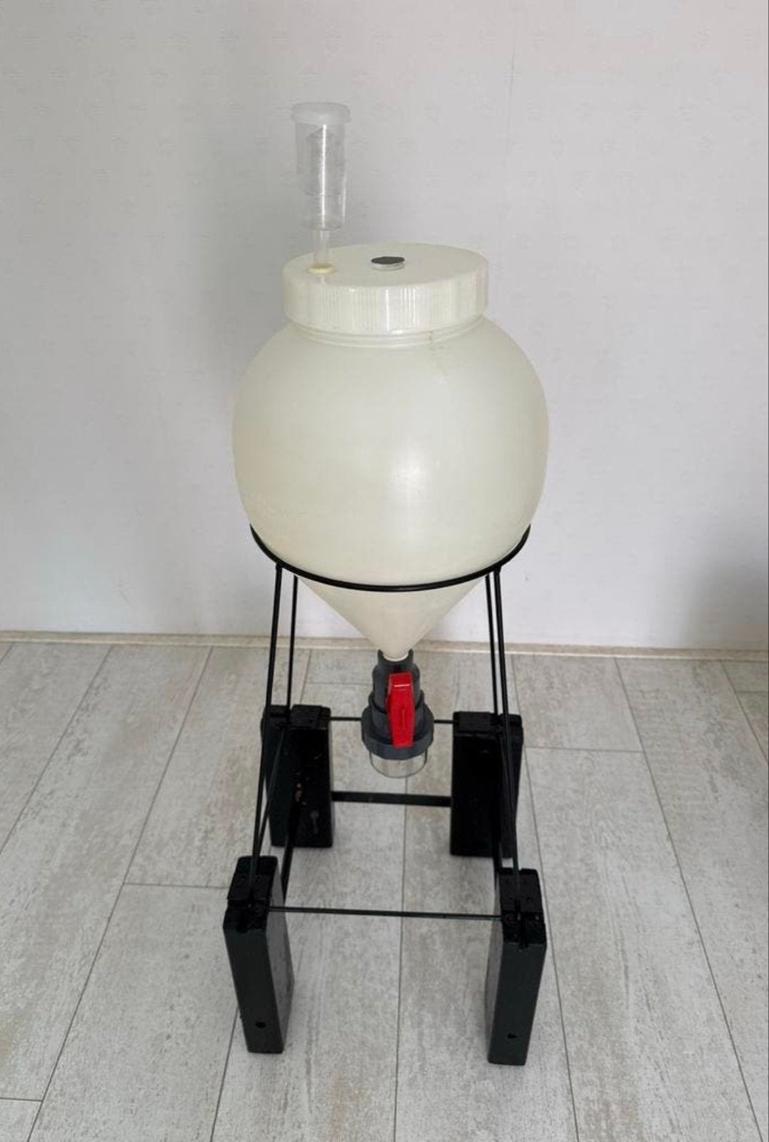 Gistvat / Fermentatievat met kraan/waterslot(Fast Fermenter), Hobby en Vrije tijd, Ophalen of Verzenden, Gebruikt