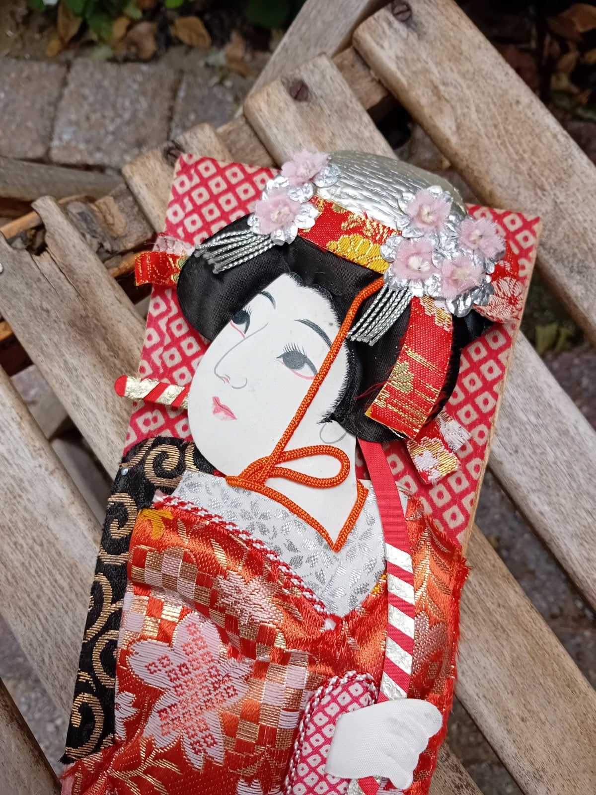 Decoratieve Japanse Geisha waaier, heerlijk koel  !, Antiek en Kunst, Kunst | Niet-Westerse kunst, Wanddecoratie, Textiel, Handgemaakt