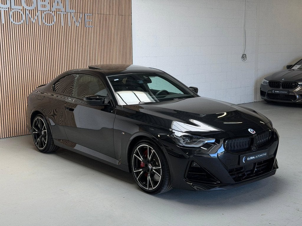 BMW 2-serie Coupé M240i xDrive - SCHUIFDAK - HARMAN KARDON, Auto's, Automaat, Gebruikt, Zwart, 4 stoelen