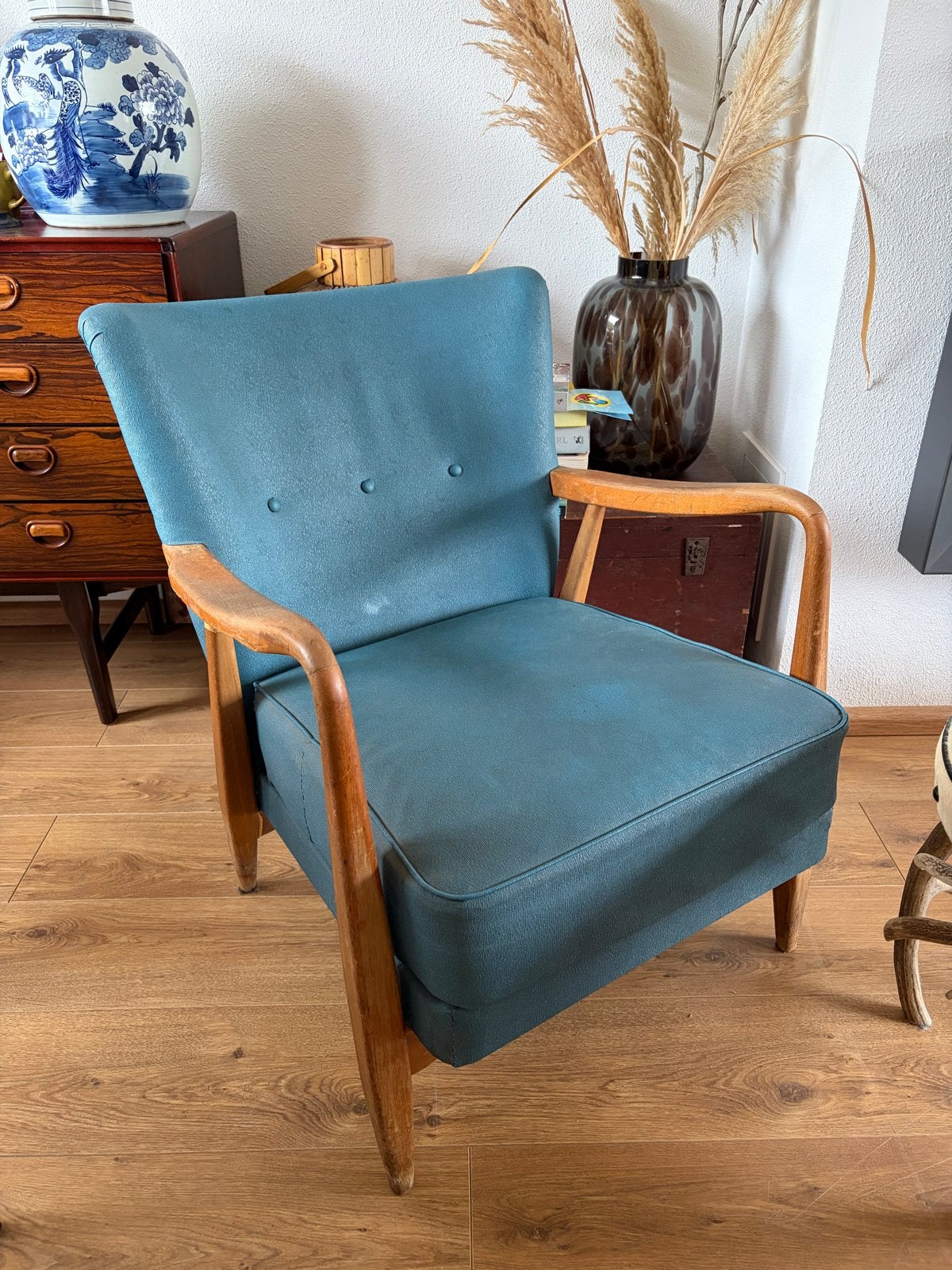 Vintage fauteuil met blauwe skai bekleding, Ophalen