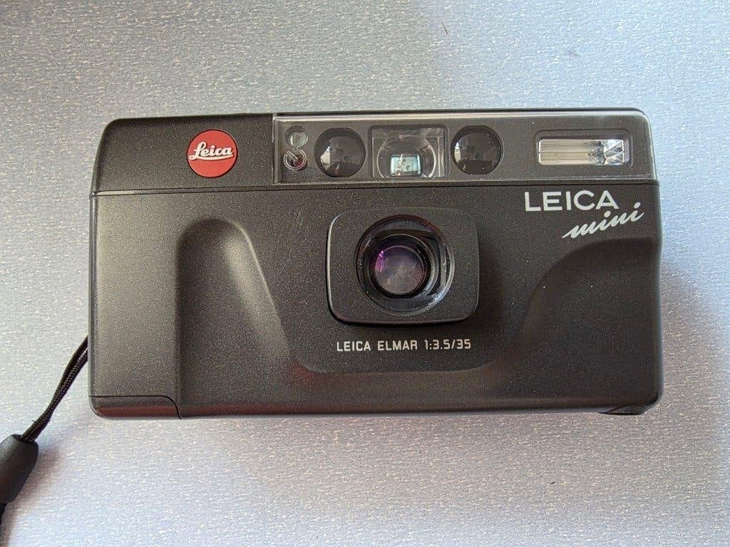 Leica Mini 35mm Analoge Camera – Compacte Leica Klassieker, Ophalen of Verzenden, Zo goed als nieuw, Compact, Leica