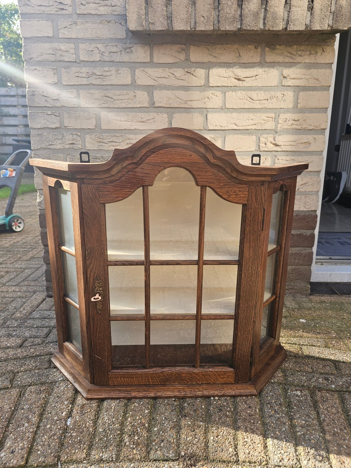 Antieke houten wandvitrinekast, Antiek en Kunst, Ophalen