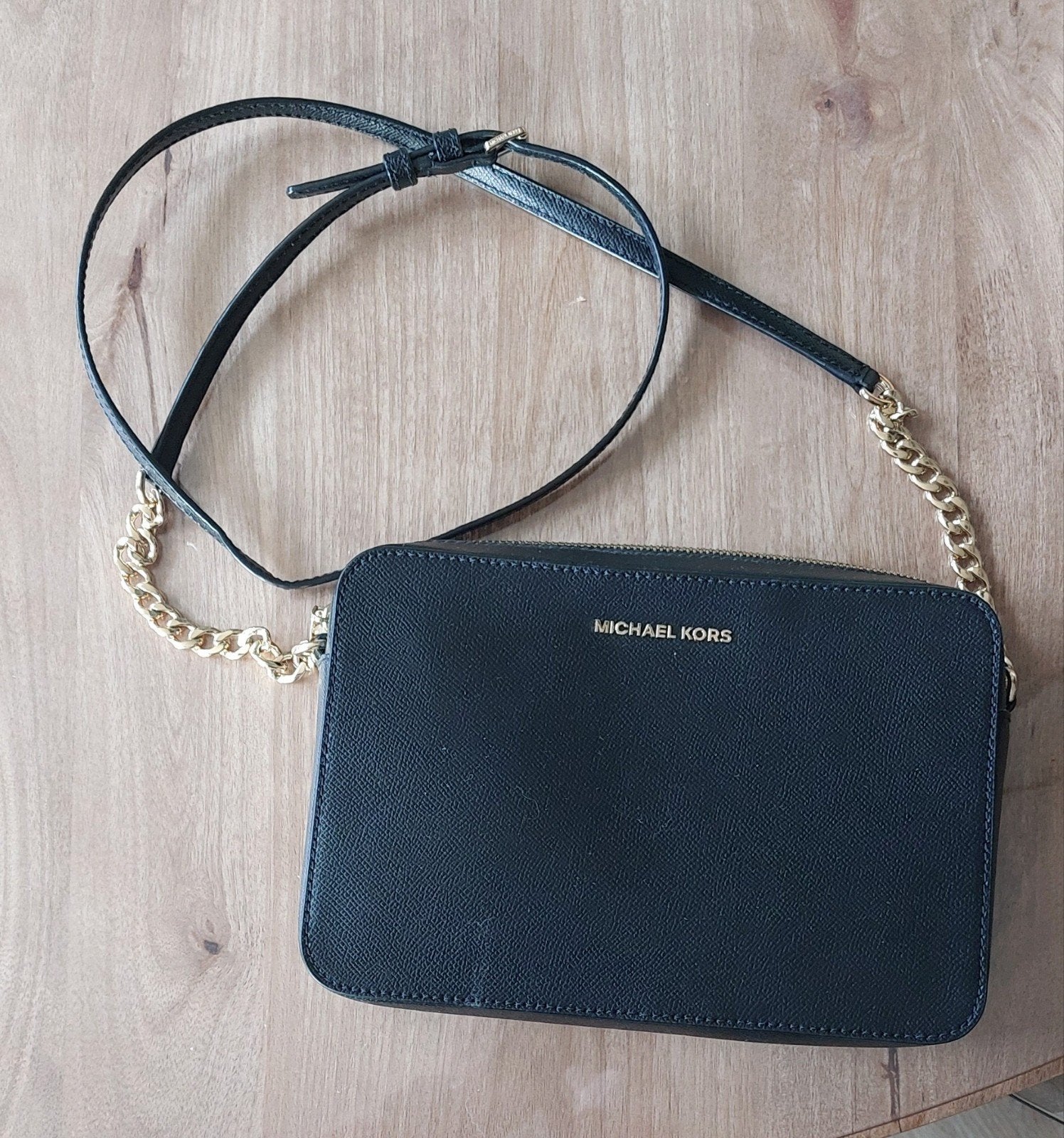 Michael Kors Schoudertasje Zwart origineel, Ophalen of Verzenden, Zo goed als nieuw, Zwart, Schoudertasje