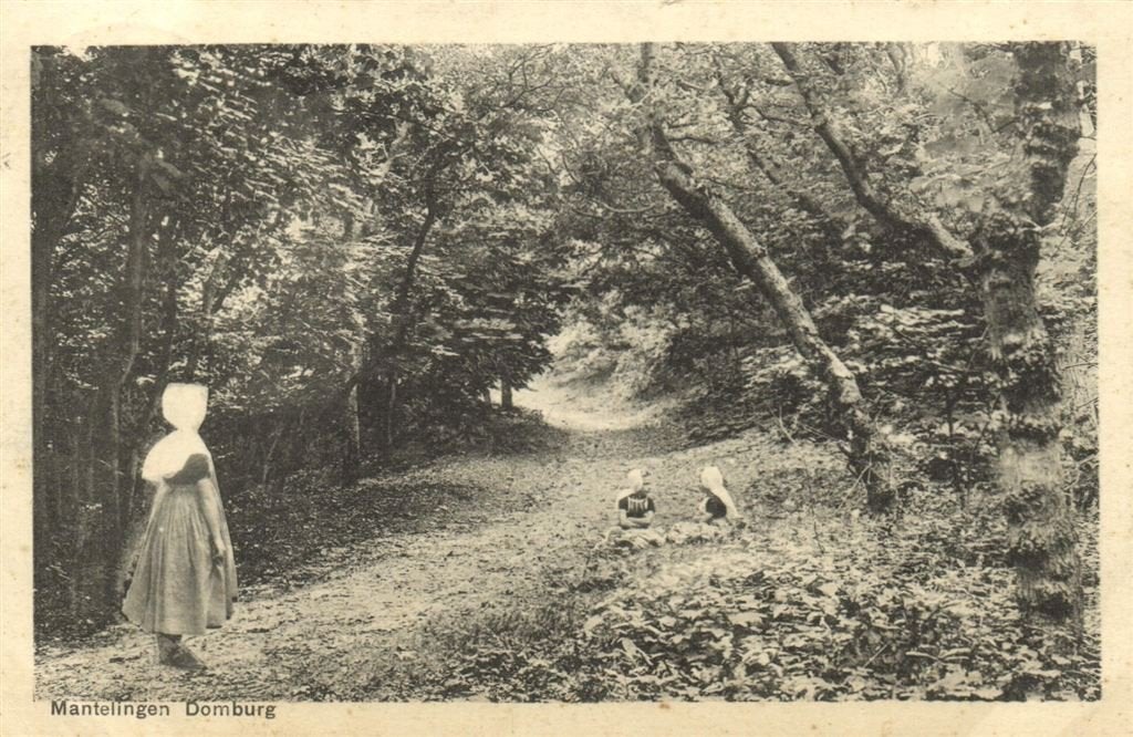 Mantelingen Domburg - 1933 gelopen, Verzamelen, Ophalen of Verzenden, 1920 tot 1940, Gelopen, Zeeland
