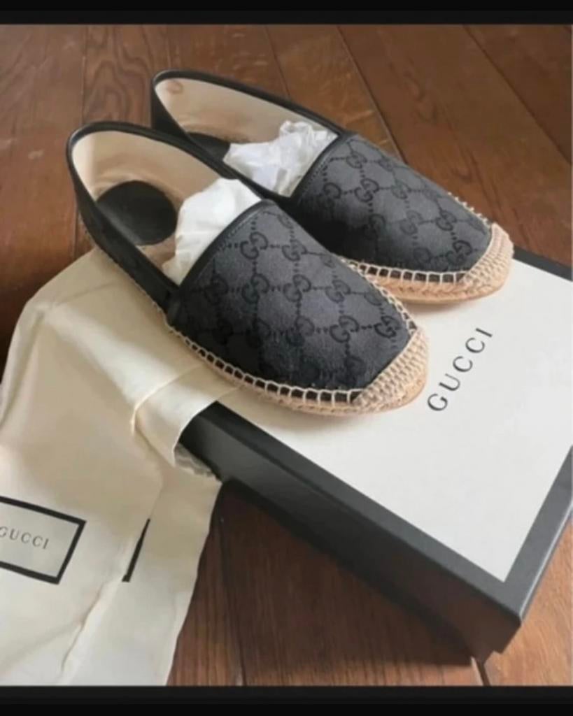 Zwarte Gucci's GG espadrilles, loafers in maat 38., Zwart, Ophalen of Verzenden, Zo goed als nieuw, Espadrilles of Moccasins