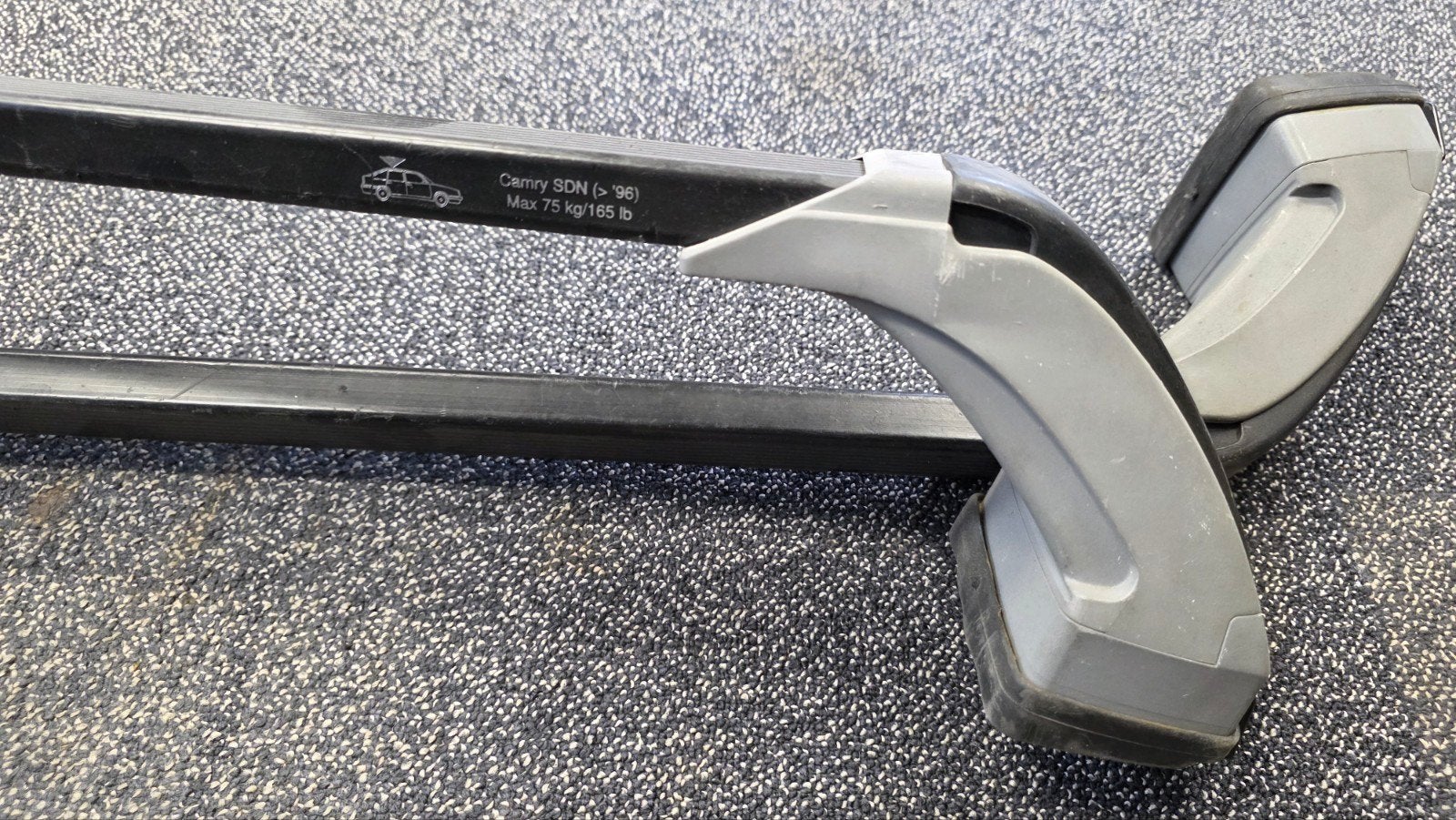 Dakdragers voor Toyota Camry SDN (>96) - Max 75 kg, Ophalen, Gebruikt