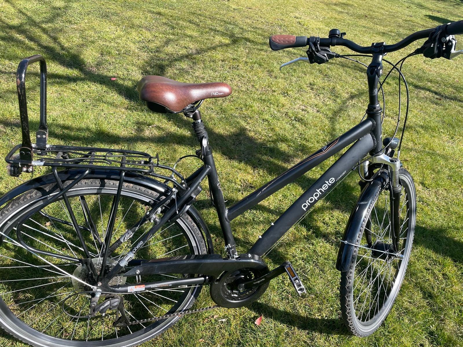Damesfiets 20 inch framemaat, 28 inch velgmaat, Fietsen en Brommers, Fietsen | Dames | Damesfietsen, Gebruikt, Velgrem, 50 tot 53 cm