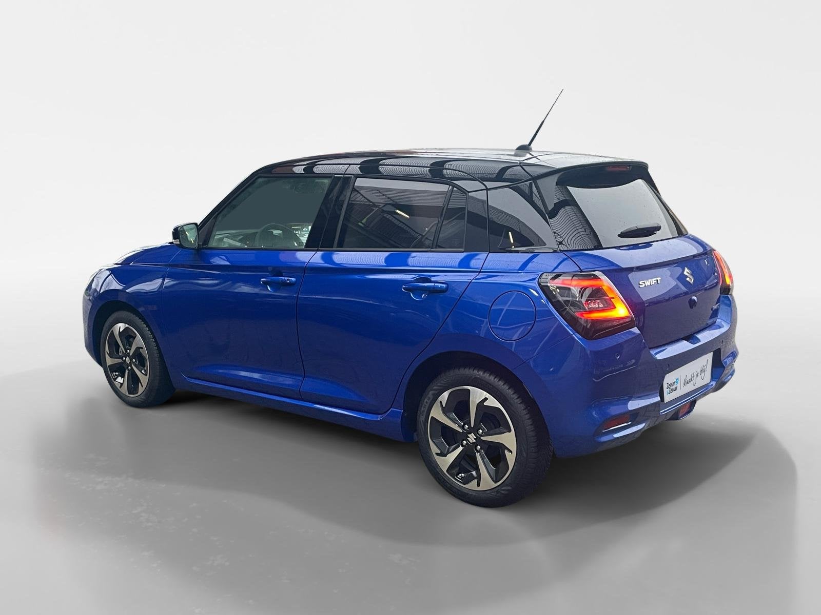 Suzuki Swift 1.2 Style Smart Hybrid | DEMO | Lichtmetalen ve, Voorwielaandrijving, Stof, 894 kg, Origineel Nederlands