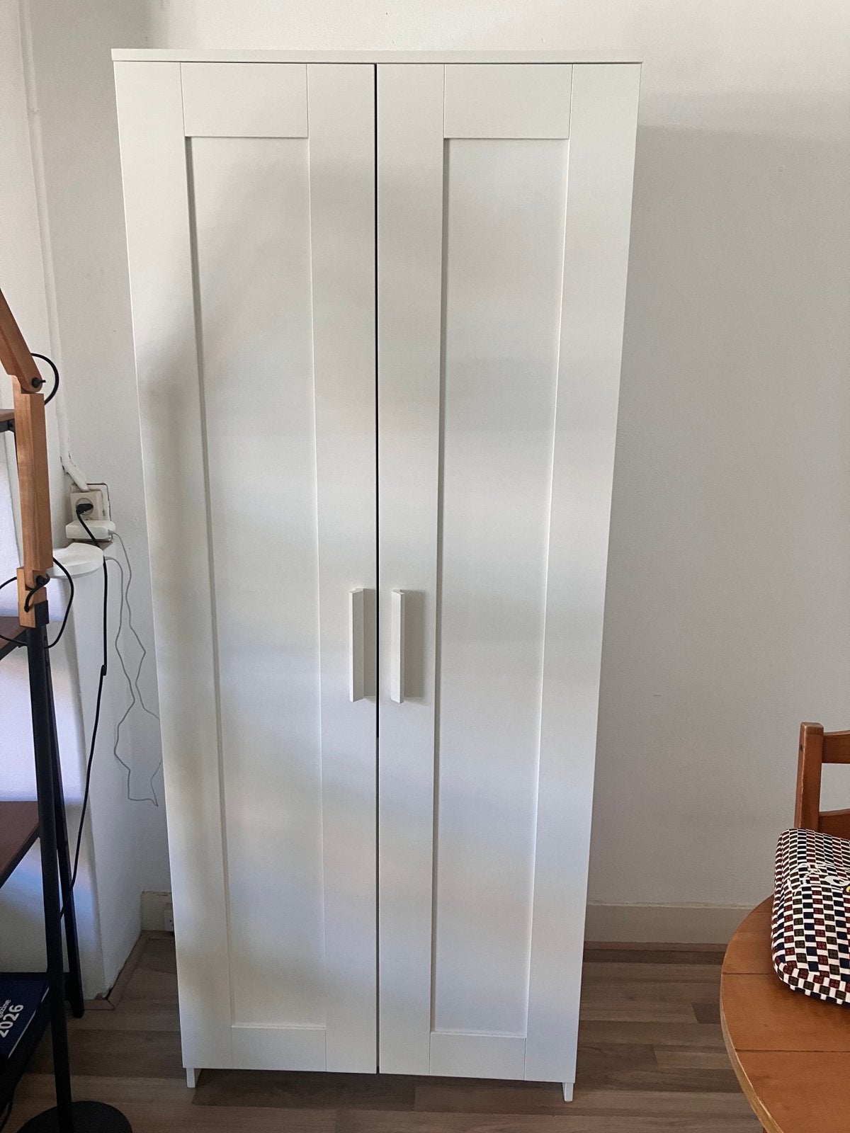 IKEA BRIMNES kledingkast met hangruimte en planken (Nieuw), Zo goed als nieuw, 150 tot 200 cm, 25 tot 50 cm, Overige houtsoorten