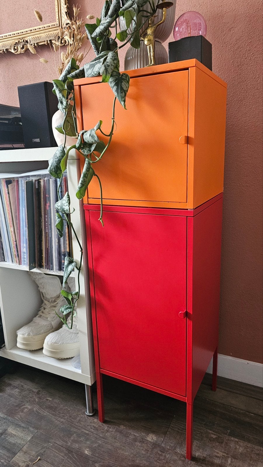 IKEA Lixhult kast in rood en oranje 2016, Ophalen, Gebruikt
