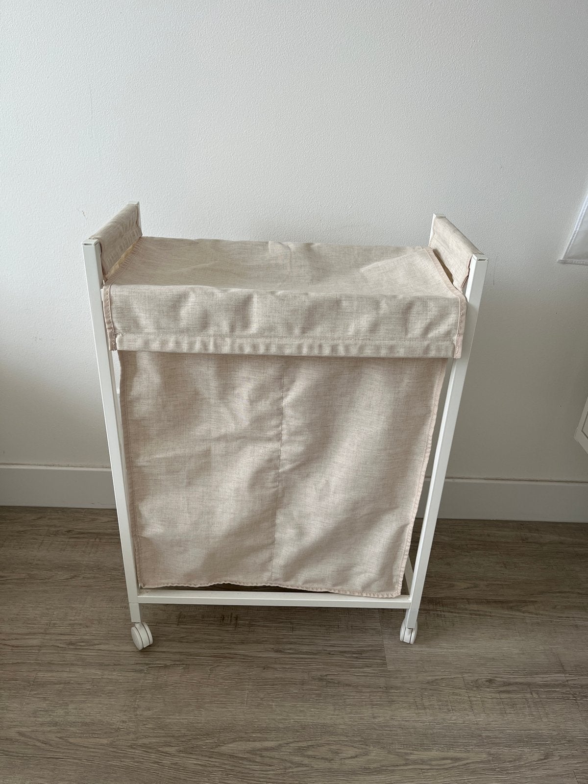 IKEA ENHET laundry bag with castors in beige, Ophalen, Gebruikt