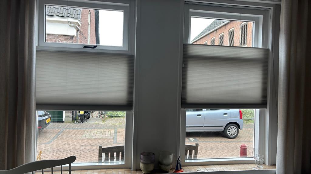 Plissé gordijn, Ophalen, 100 tot 150 cm, Beige, Zo goed als nieuw