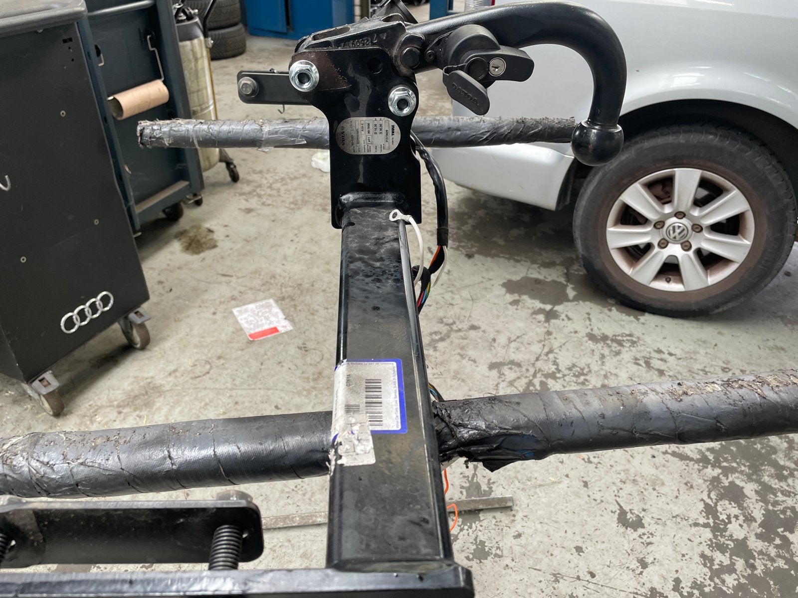 Volvo trekhaak met afneembare kogel V60 2015 tot 2018, Ophalen, Gebruikt