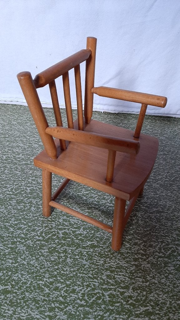 nostalgisch houten poppenstoeltje, Verzamelen, Ophalen of Verzenden, Gebruikt, Overige typen